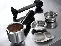 Кофеварка Delonghi DEDICA STYLE EC 685.R